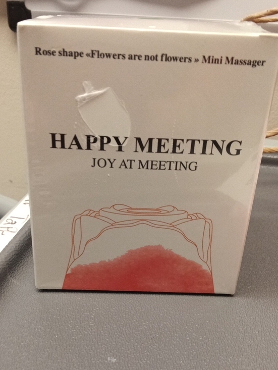 happy meeting Other - Rose Shape Mini Massager - White and Pink
